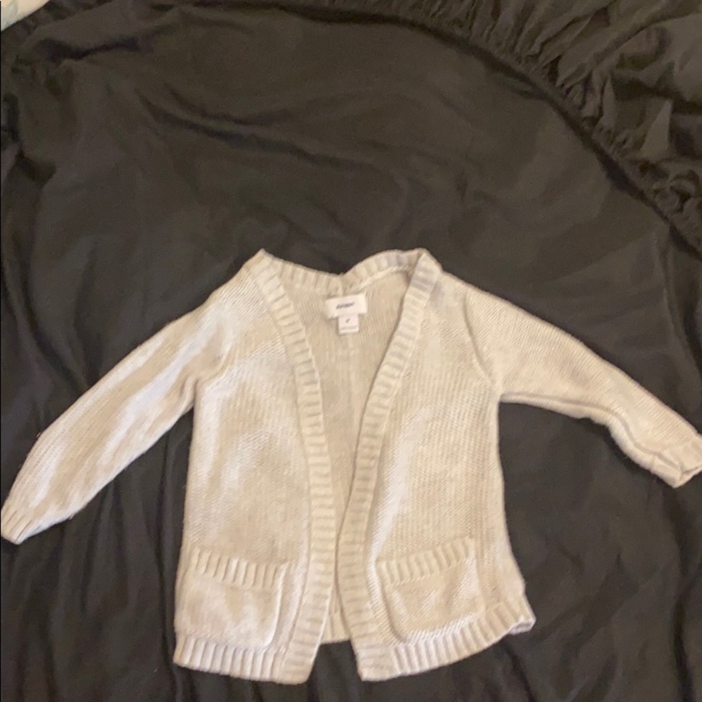 Girl’s Old Navy Cardigan 3T